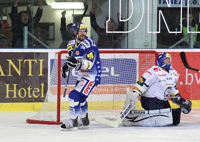 &raquo; dal�� foto: Jaroslav Svoboda (uprost�ed).