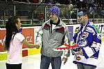 Dva vylosovan� div�ci (�ten��i PUKu) obdr�� d�rkov� poukaz od spole�nosti Givent, s.r.o.