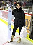 Ceny pro druhou ��st div�ck� sout�e v�etn� snowboardu.