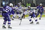 Jakub Grof opakovan� p�l� na Alexandra Hyl�ka.