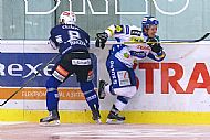 Alex Bourret nahradil ve třetí třetině potrestaného Jaroslava Svobodu