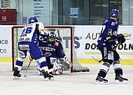 Jaroslav Svoboda zblízka ostřeluje Málka.